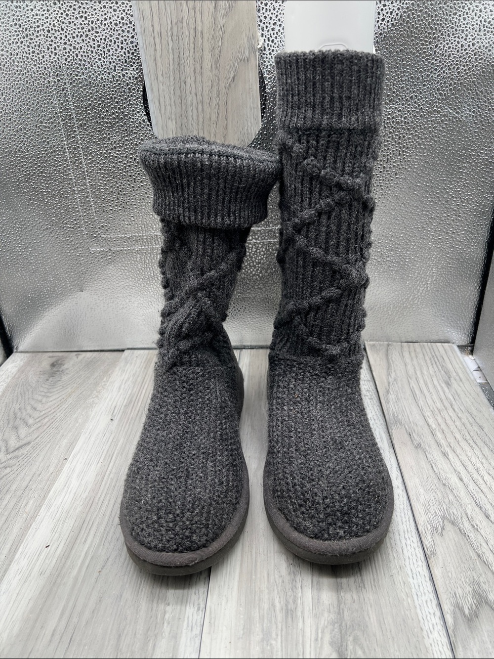 UGG Australia Womens 5879 Classic Argyle Knit Sweater Tall Gray Boots Socks Sz 7